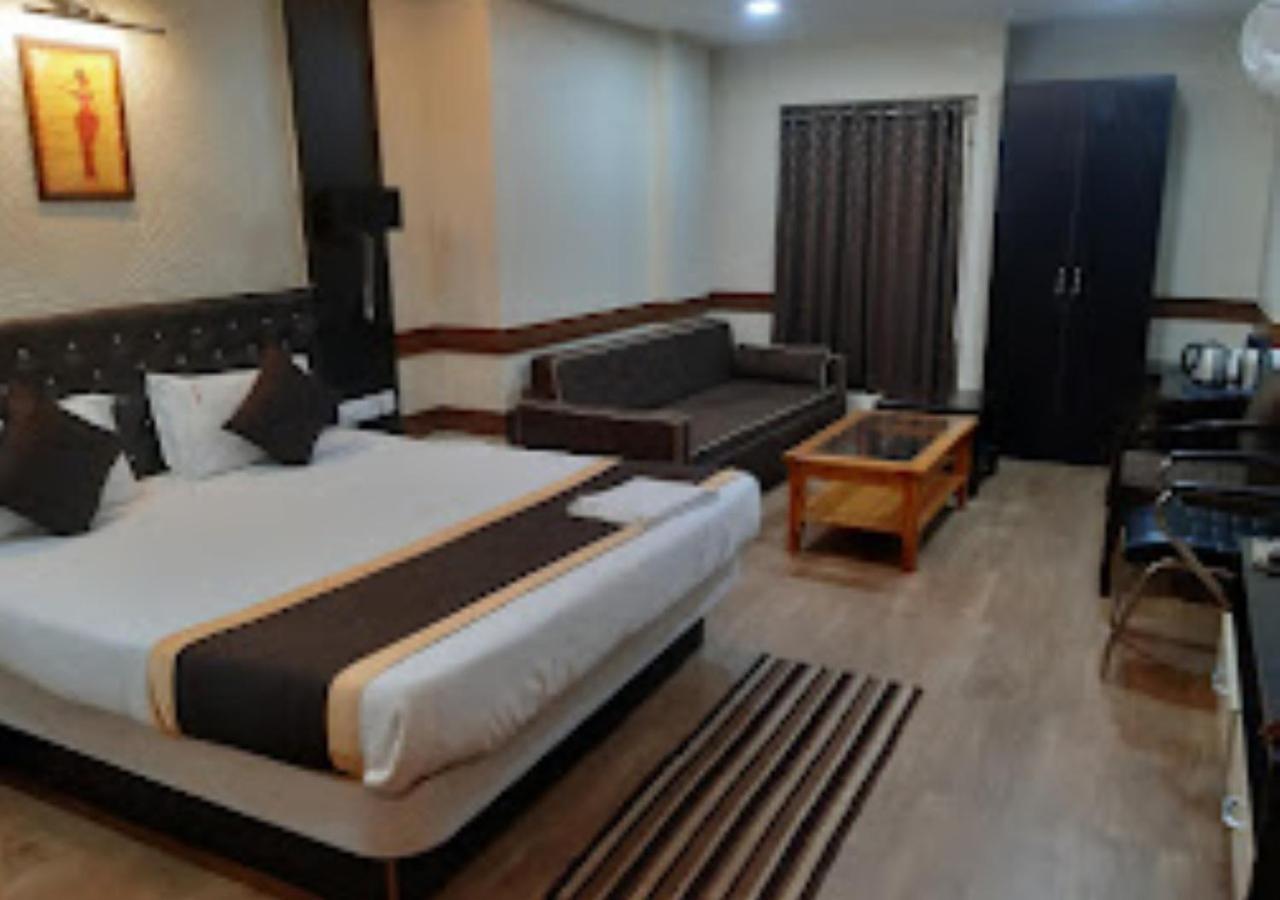 Hotel Venus Inn Bhubaneshwar Bhubaneswar Buitenkant foto
